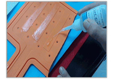 硅膠粘雙面膠操作方法2 硅膠粘雙面膠操作方法2